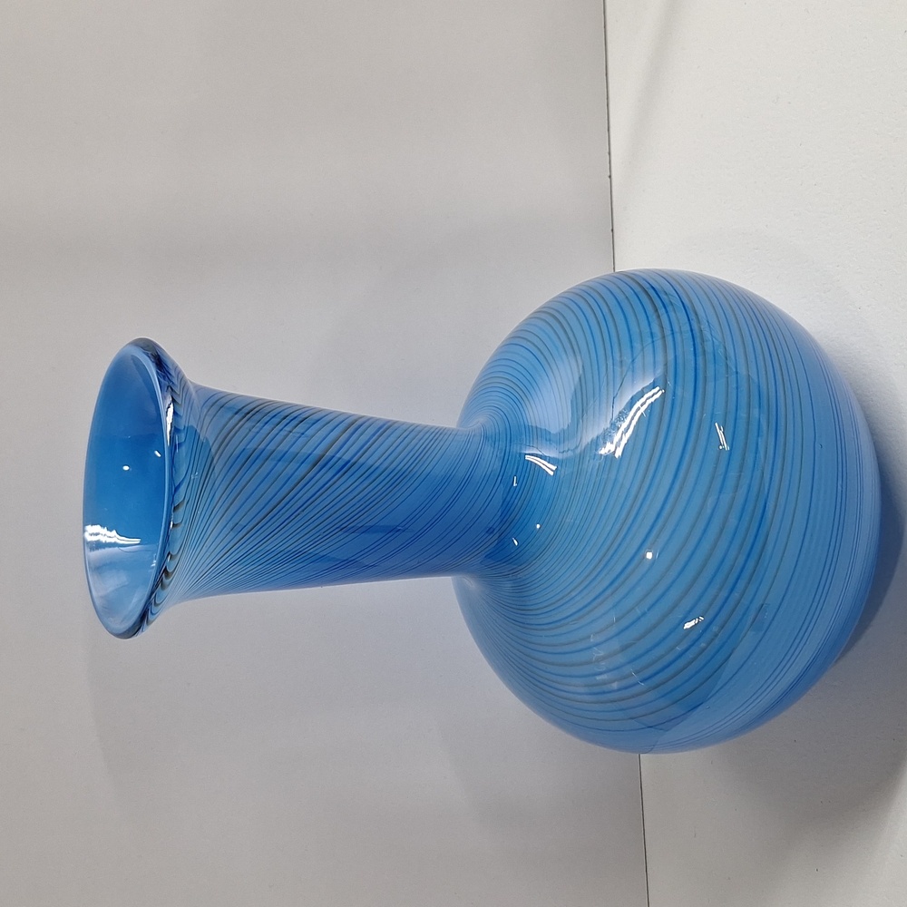 #AAN Brilliant Blue Pin Striped  swirl Glass Vase - Vintage Mid-Century - Picture 2 of 5